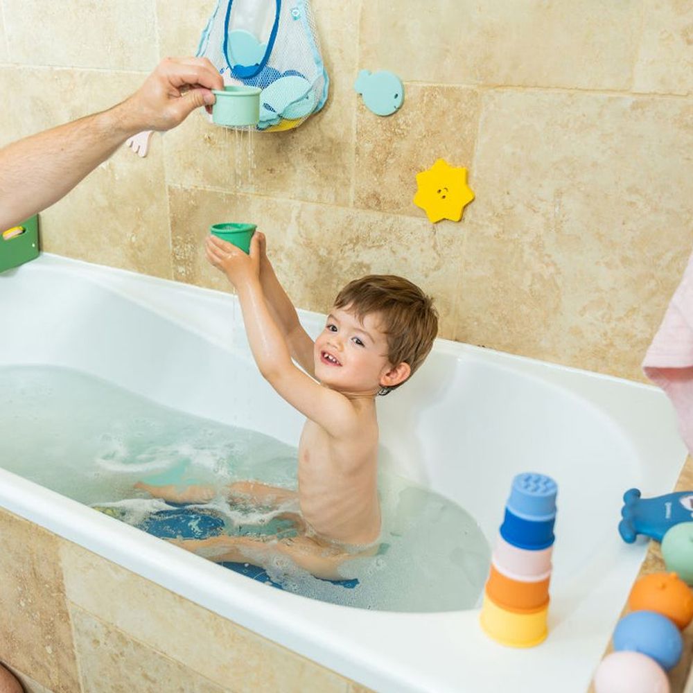 Badabulle - Stackable Silicone Bath Cups - Multicolor - 7 Pcs