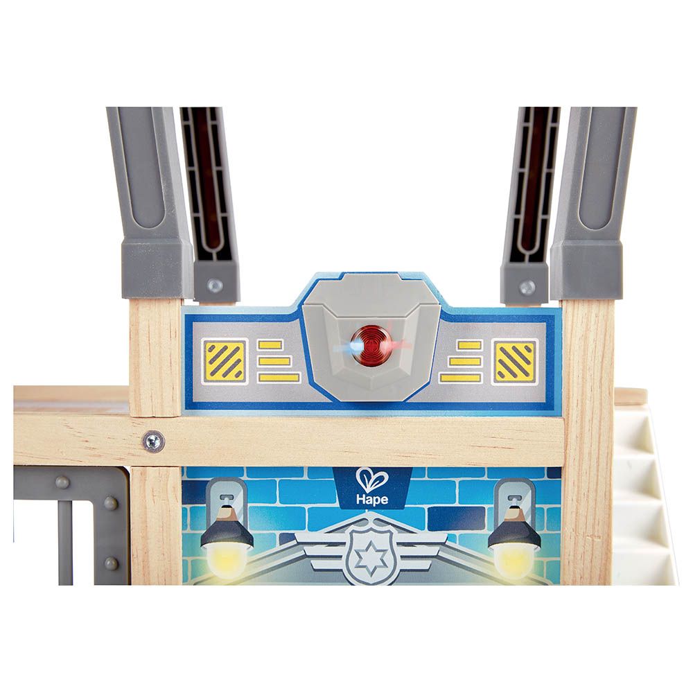 Hape - Metro Police Dept Playset (Exclusive)