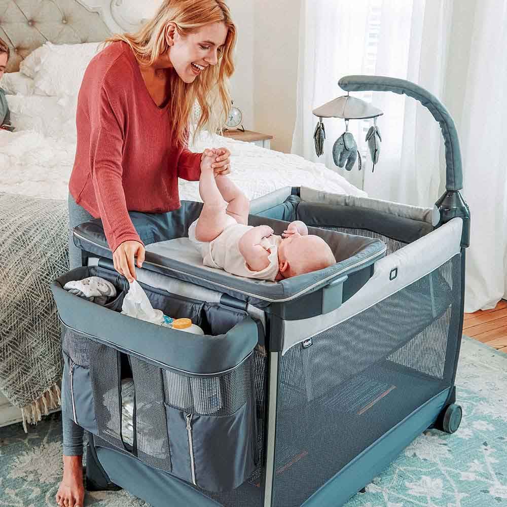 Chicco - Lullaby Zip Playard - Driftwood